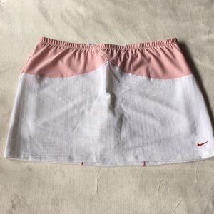 NWT Nike Workout Skirt